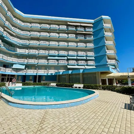 Apartment In Ve *